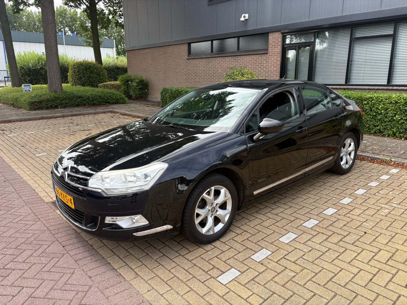 Citroën C5 1.6 THP 115KW 2010 Zwart, Voorwielaandrijving, 75 €/maand, Handgeschakeld, Particulier