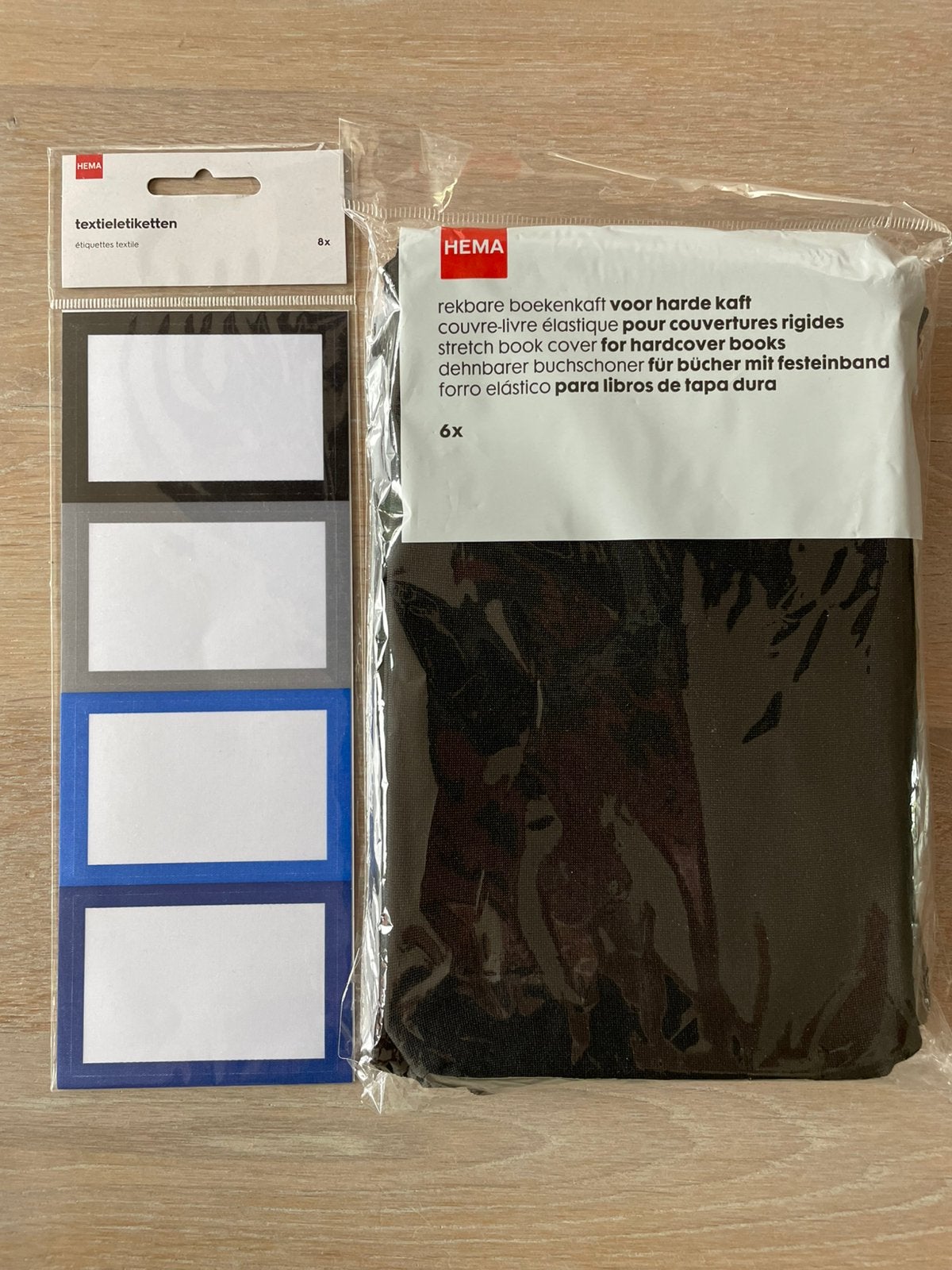 Nieuw 6 Rekbare boekenkaften + 8 textiel etiketten, Diversen, Ophalen of Verzenden, Nieuw