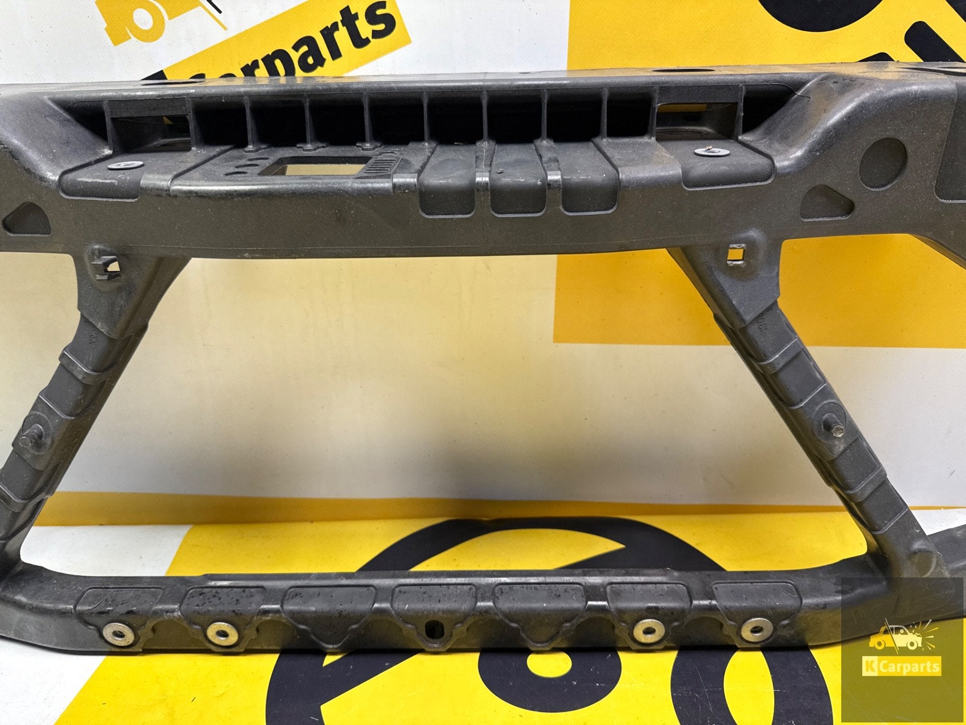 FRONT LAND ROVER DEFENDER L663 VOORFRONT 20-25 L8B2-16E144-A, Auto-onderdelen, Voor, Abbey Road, Whitley 1
CV3 4LF  Coventry, Jaguar Land Rover Limited