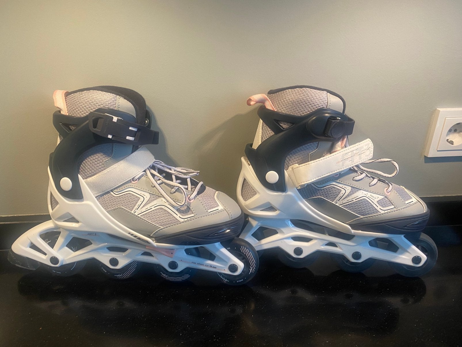 Skeelers 35-38 incl bescherming en tas, Sport en Fitness, Skeelers, Ophalen of Verzenden, Zo goed als nieuw
