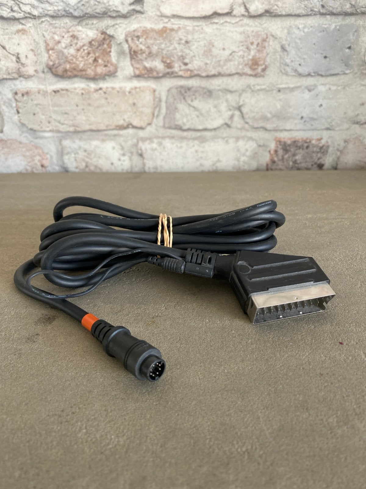 SCART naar DIN 8-pins kabel met 3.5mm jack, Ophalen of Verzenden, Gebruikt, Minder dan 2 meter, Overige kabels