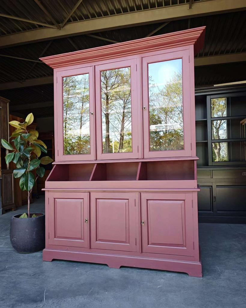 Nieuwe kleur! Antieke grutterskast paars/rood/roze  #2600, Antiek en Kunst, Antiek | Meubels | Kasten, Ophalen of Verzenden