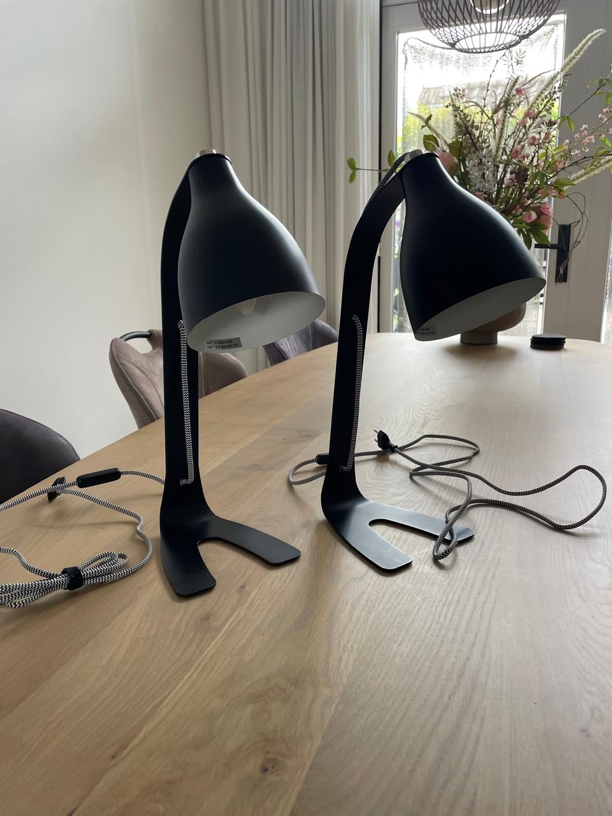 Set van 2 zwarte lampen, nachtlamp/bureualamp, Ophalen, Met schakelaar, Zo goed als nieuw, Zwart