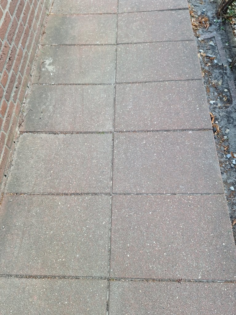 Gratis afhalen gebruikte 40x60 betontegel in kleur "rood", Ophalen, Gebruikt, Beton, Terrastegels