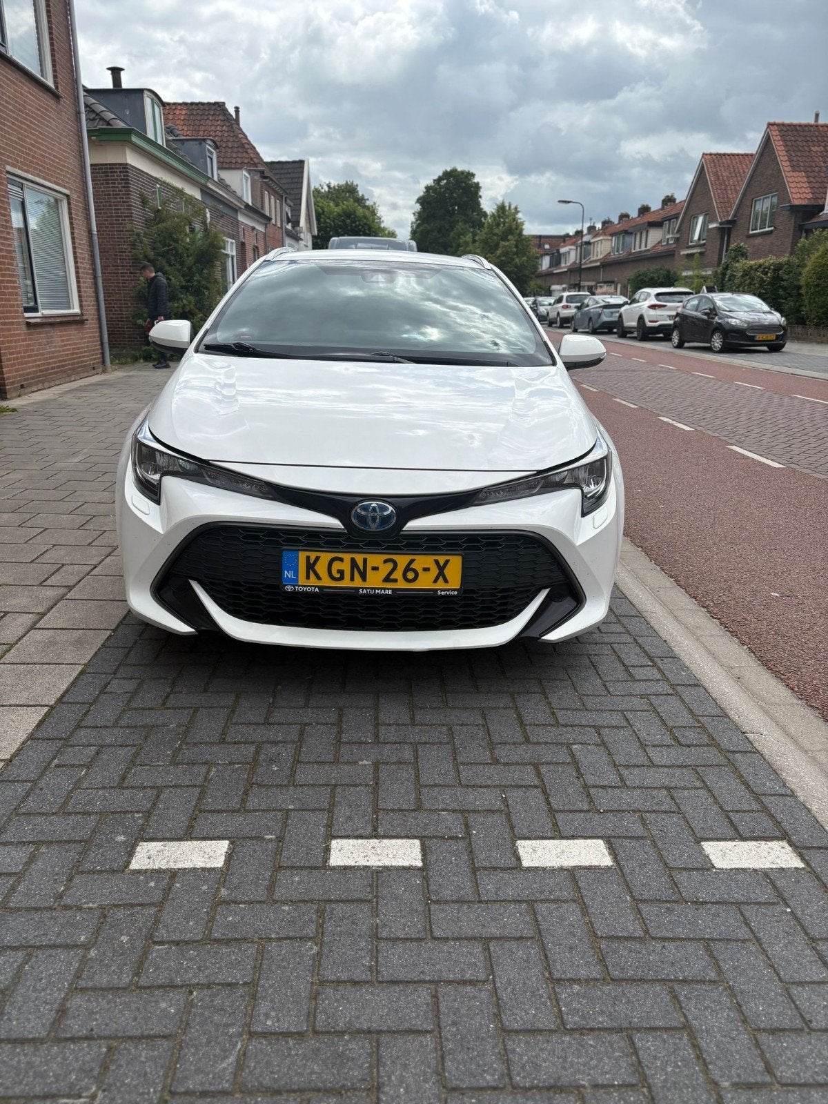 Toyota Corolla Touring Sports 1.8 Hybrid Automaat, 450 kg, 750 kg, Wit, Stationwagon