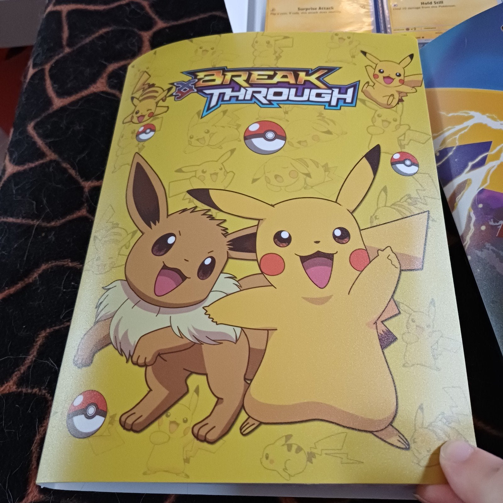 Pokémon mappen gevuld met bulk kaarten, Ophalen of Verzenden, Gebruikt, Boek of Catalogus