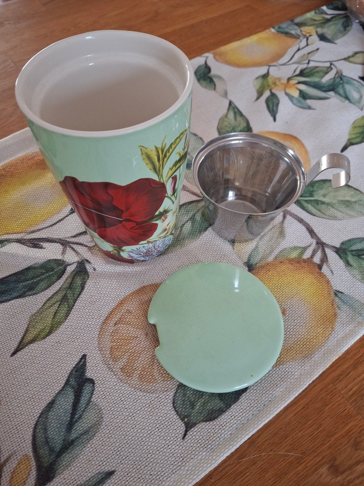 Theebeker met filter en deksel - Bloemenprint, Overige typen, Nieuw, Ophalen of Verzenden, Steen/keramiek