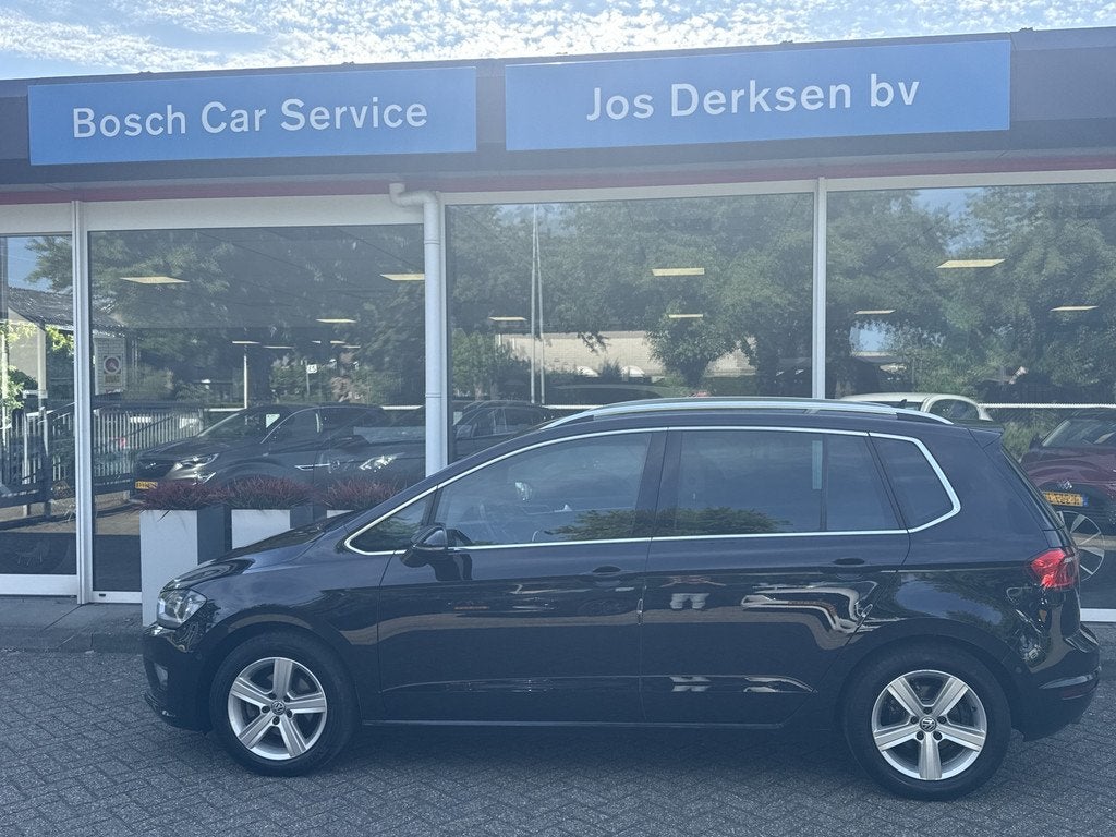 Volkswagen Golf Sportsvan 1.2 TSI 110PK Business Edition - P, Auto's, Volkswagen, 12 maanden, Gebruikt, Euro 6, 4 cilinders