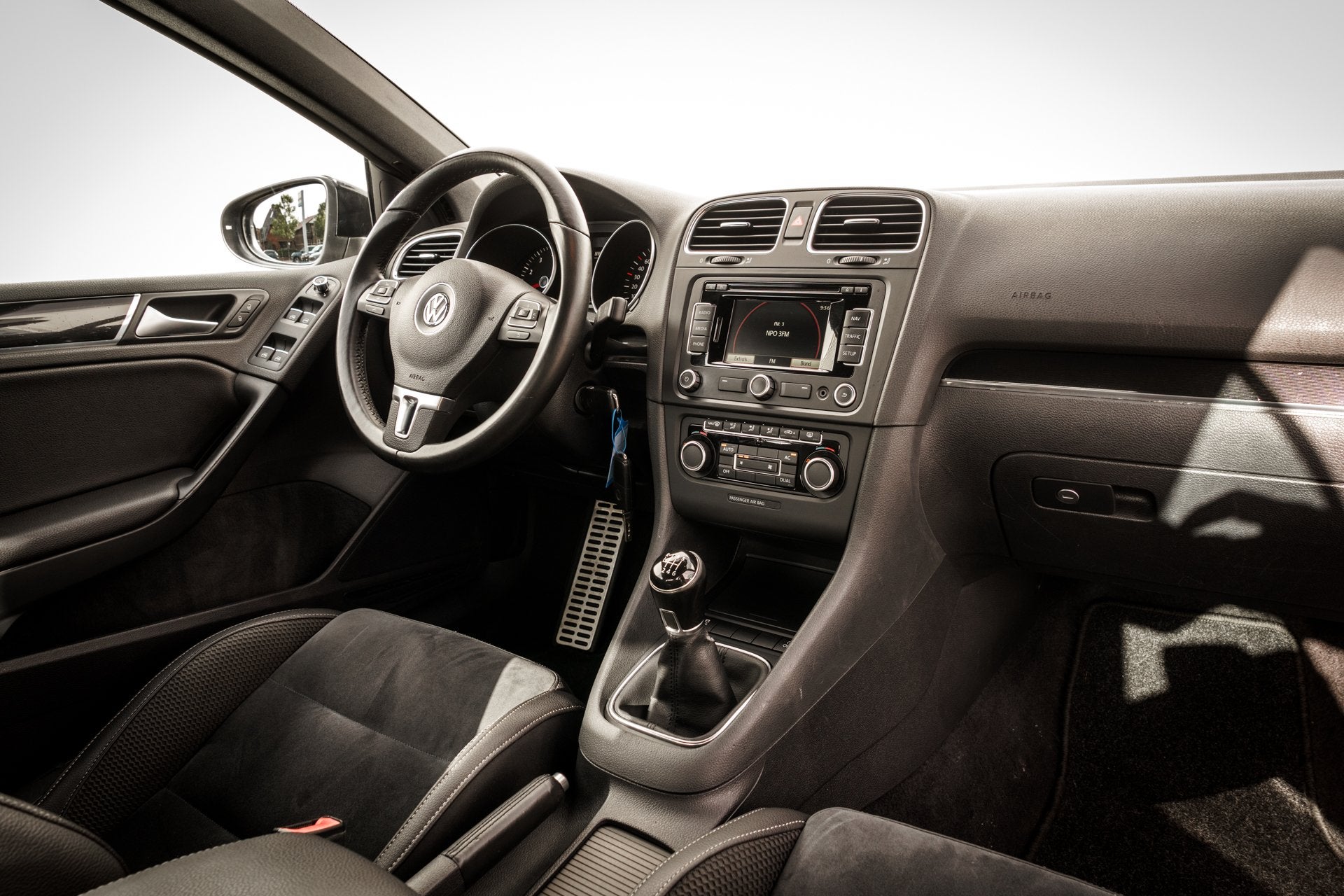 Volkswagen Golf Cabriolet 1.2 TSi BlueMotion | Volledig Onde, Euro 5, 4 cilinders, Cabriolet, 610 kg