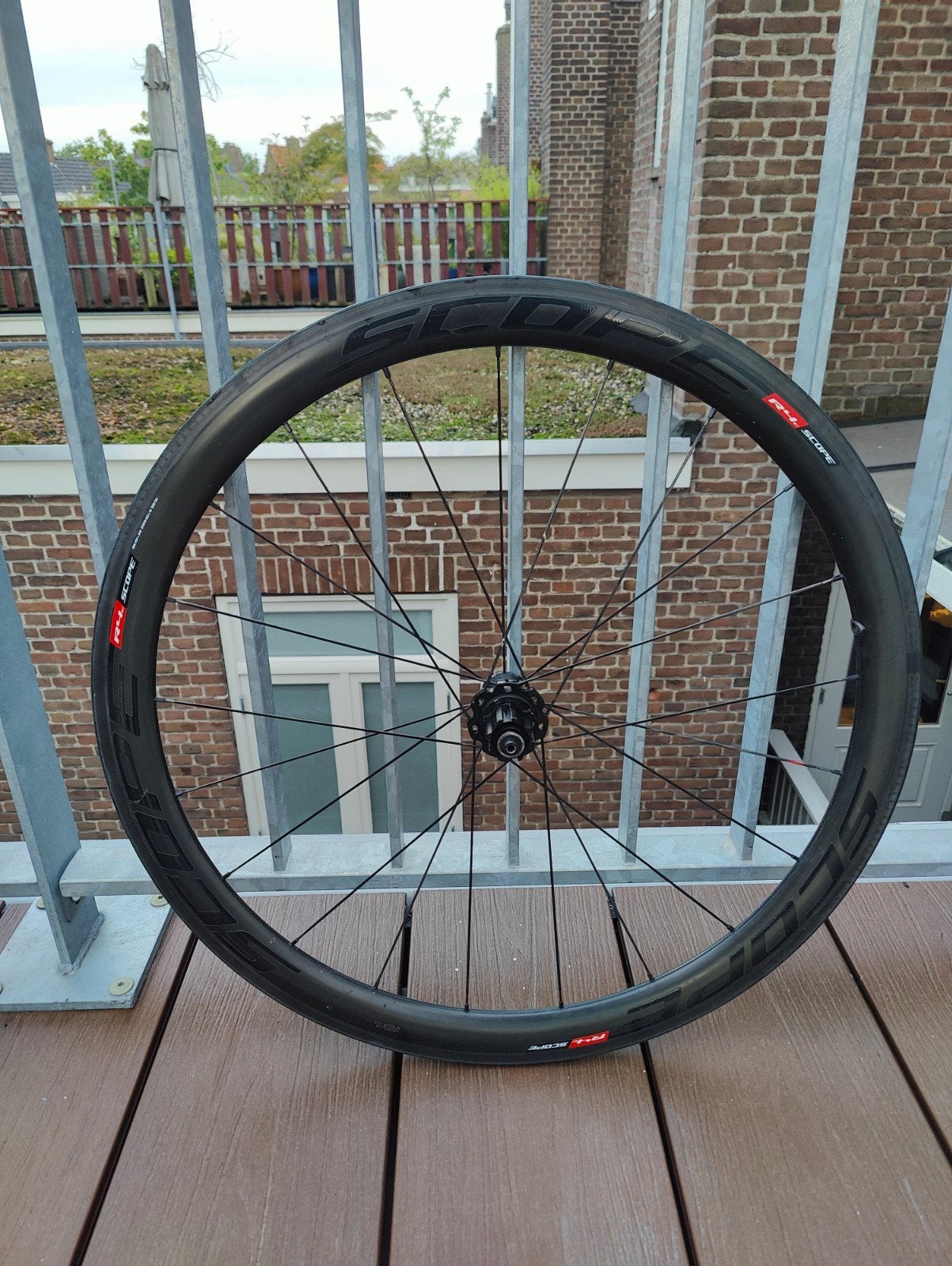 Carbon wielen Scope R4 - Gebruikt met lichte beschadigingen, Wiel, Gebruikt, Scope, Ophalen of Verzenden