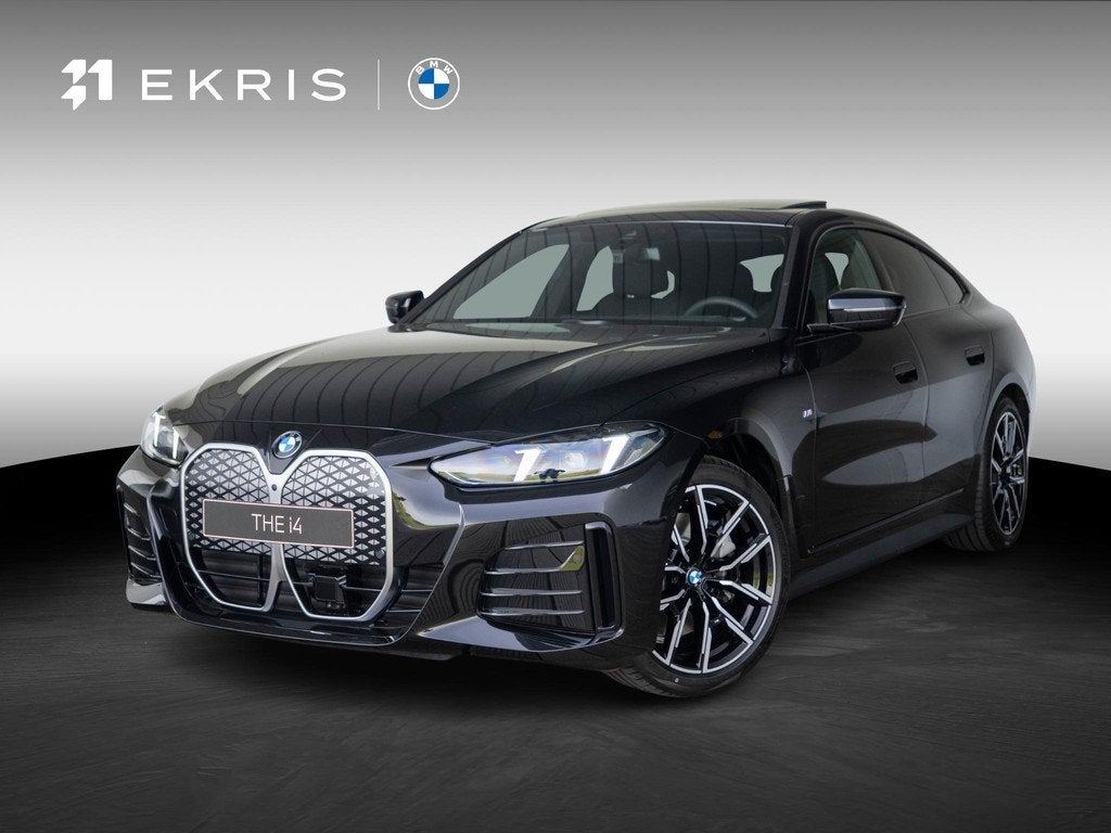 BMW i4 xDrive40 High Executive | M Sportpakket | Glazen schu, Auto's, BMW, Stof, 510 min, Zwart, Zwart