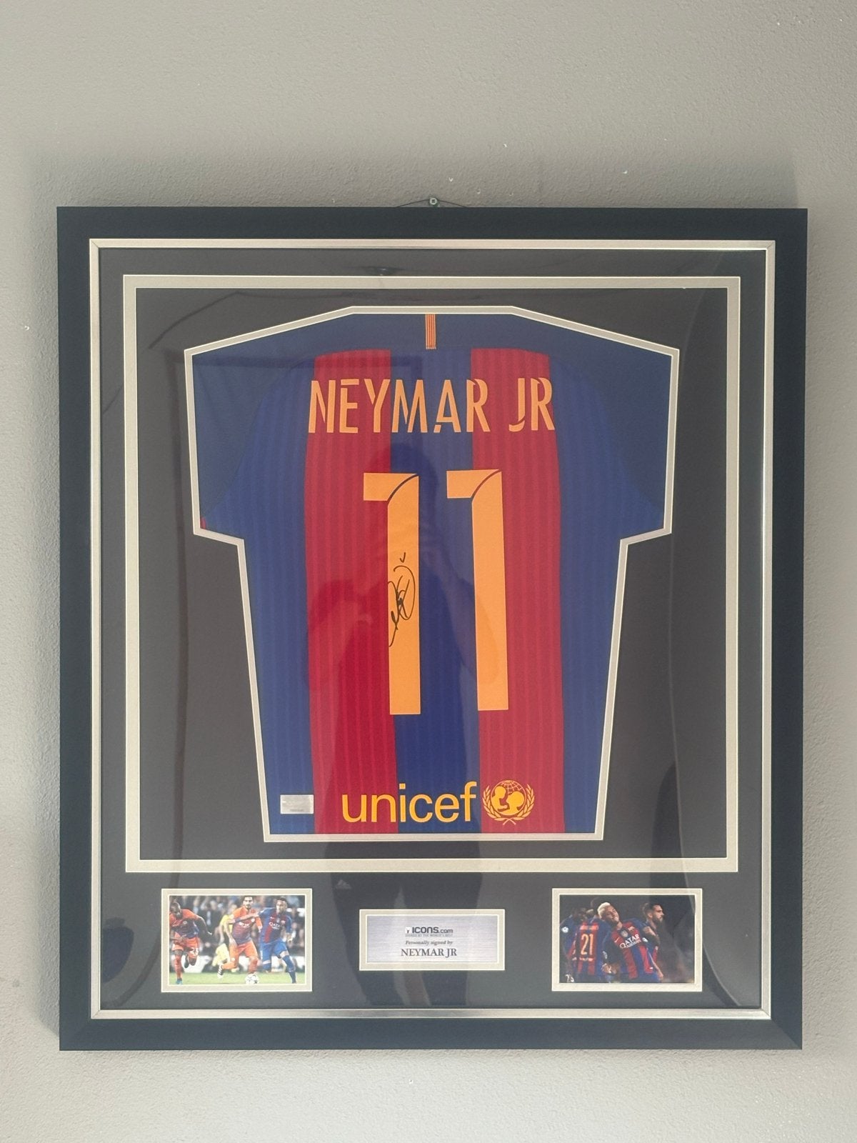 Neymar Jr gesigneerd Barcelona shirt ingelijst, Ophalen of Verzenden, Zo goed als nieuw, Buitenlandse clubs, Shirt