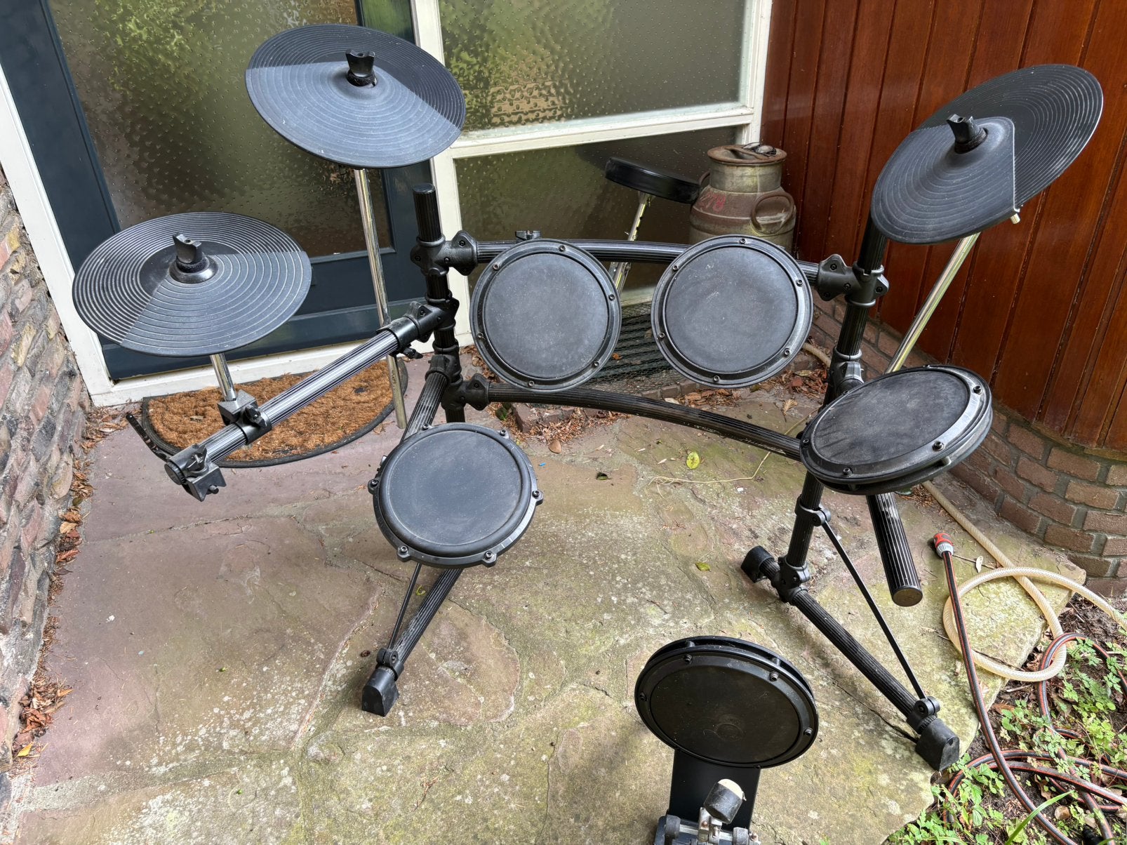 Elektronisch Drumstel met Versterker, Ophalen of Verzenden, Gebruikt, Overige merken, Elektronisch