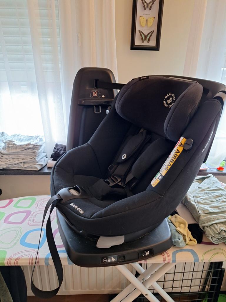 Maxi Cosi AxissFix i-Size autostoel - Zwart, Kinderen en Baby's, Autostoeltjes, Verstelbare rugleuning, Gebruikt, 0 t/m 18 kg