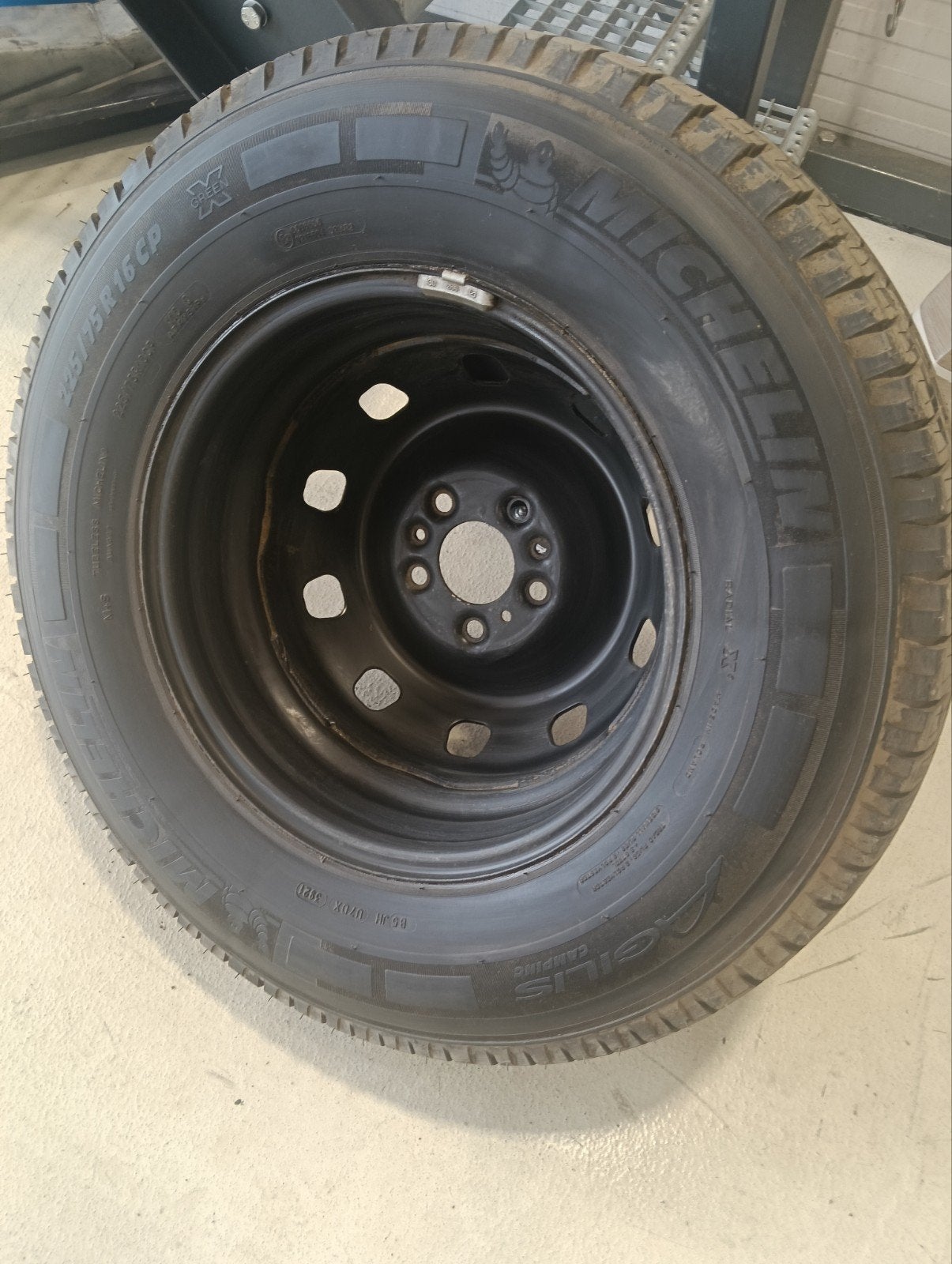 reservewiel fiat ducato met Michelin Agilis Camping 225/75R1, Ophalen of Verzenden, Gebruikt