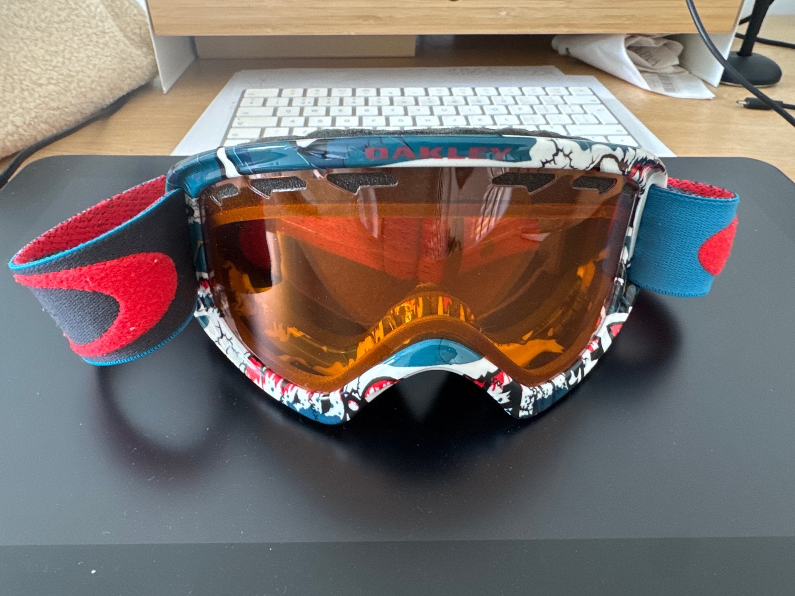 Oakley Kinder Goggle - Ideaal voor 8-jarigen, Sport en Fitness, Skiën en Langlaufen, Overige merken, Gebruikt, Overige typen, Ophalen of Verzenden
