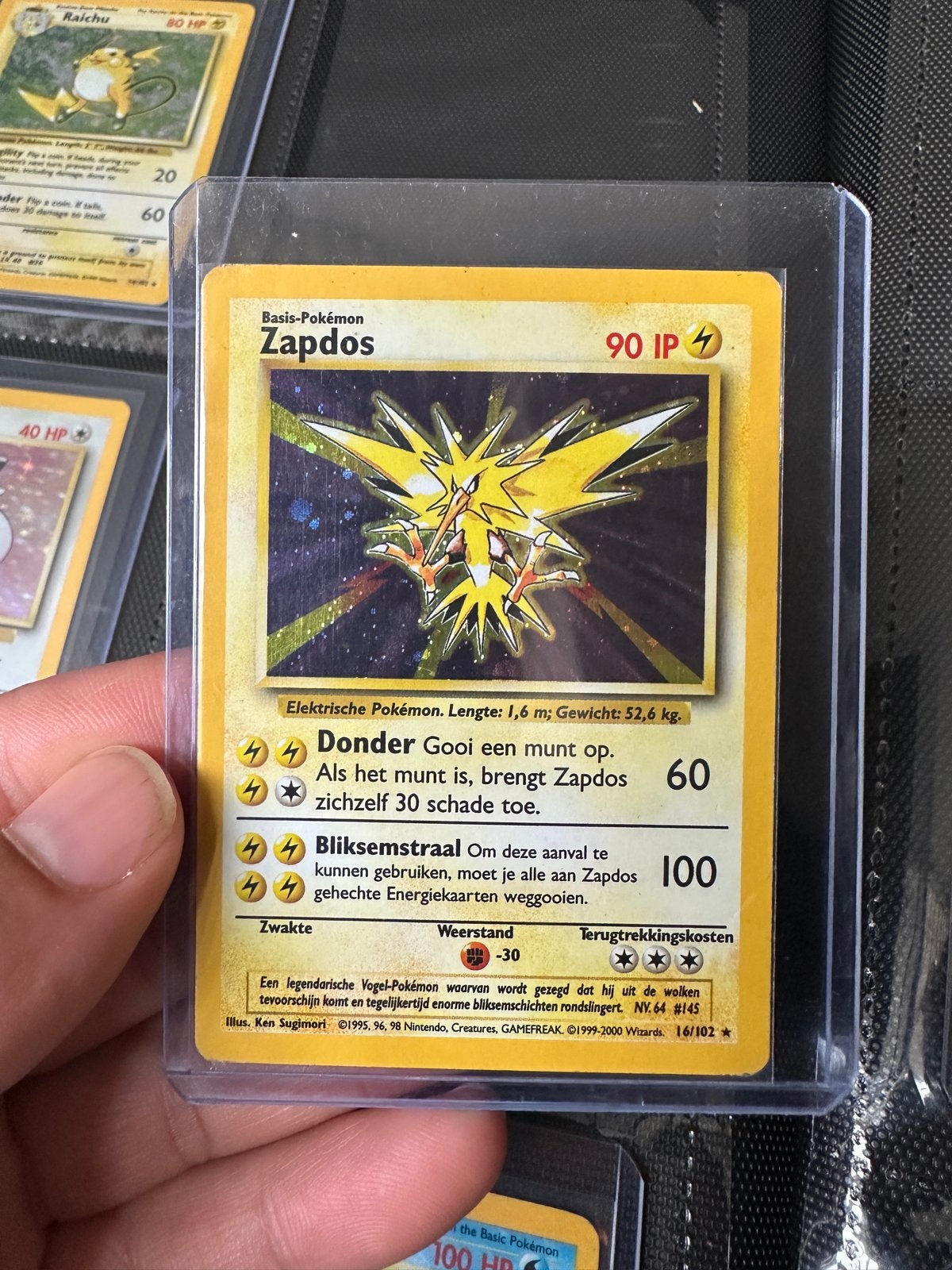 Pokémon Zapdos 16/102 Holo Base Set Kaart, Ophalen of Verzenden, Gebruikt, Losse kaart, Foil