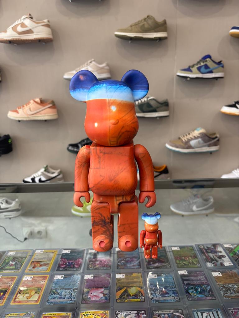 Bearbrick 400% & 100% Nujabes Oranje Blauw Nieuw, Kinderen en Baby's, Speelgoed | Overig, Nieuw, Jongen of Meisje, Ophalen of Verzenden