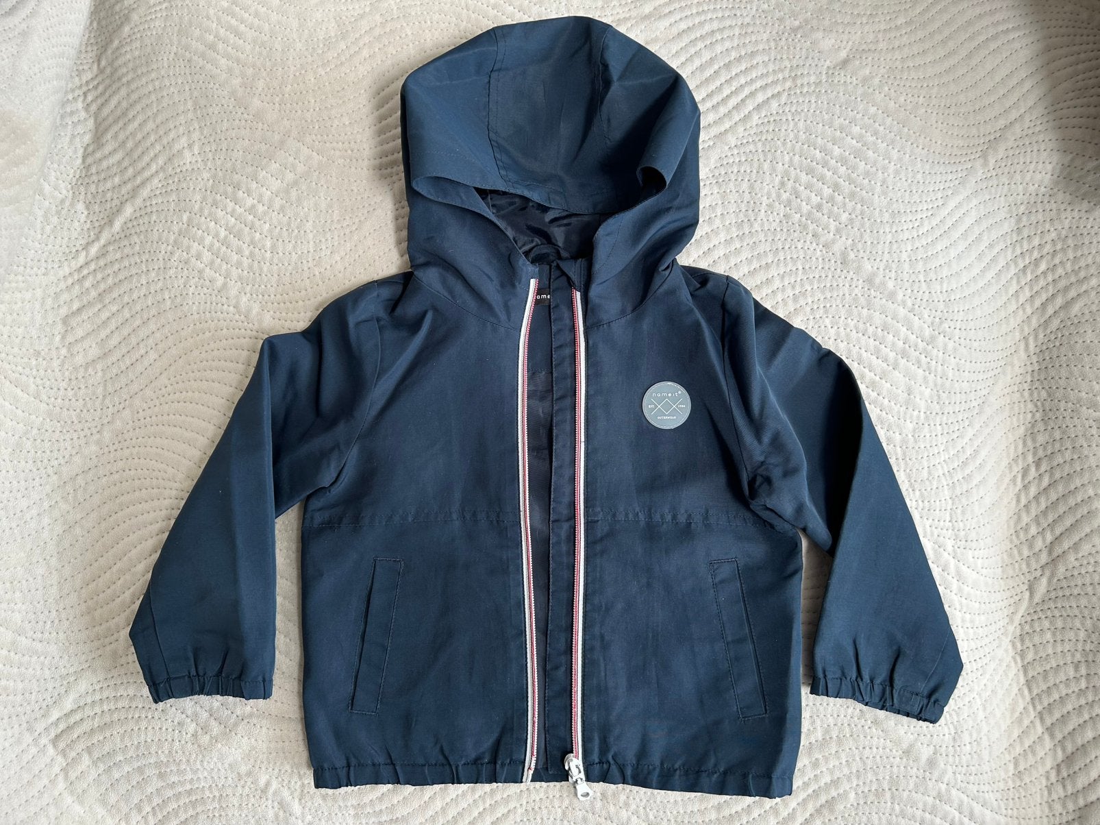 Gratis blauwe zomerjas Name It mt 92, Kinderen en Baby's, Kinderkleding | Maat 92, Ophalen, Gebruikt, Jongen, Jas
