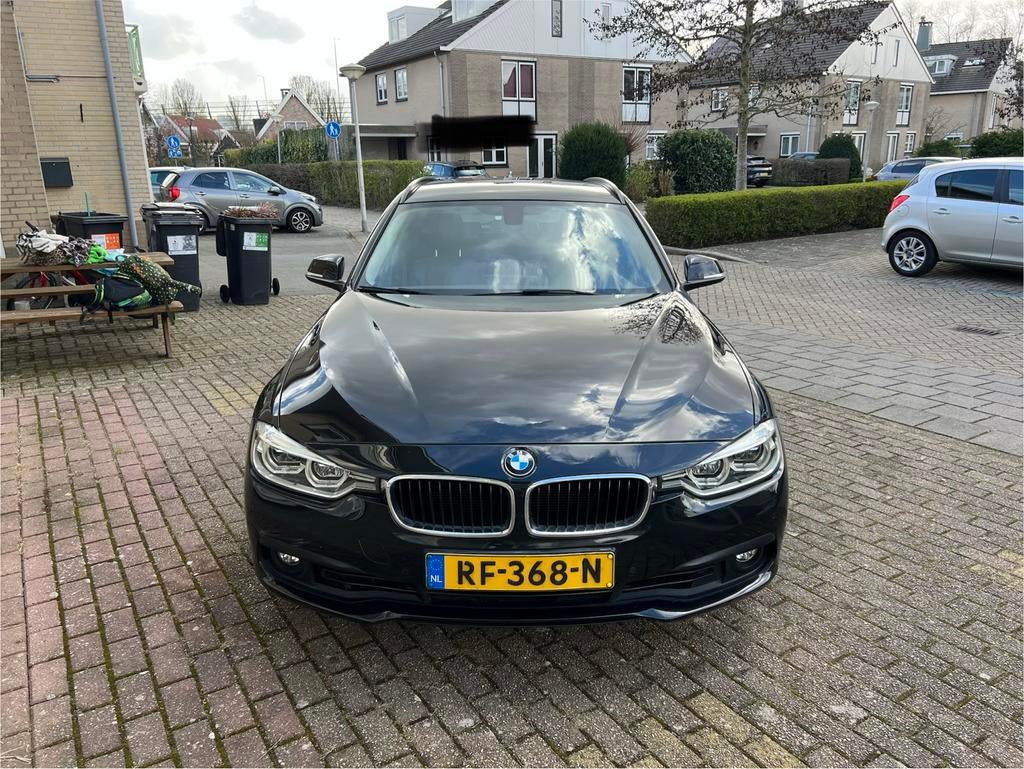 BMW 3-Serie 318i 136pk Aut 2017 Zwart, Automaat, Zwart, 1465 kg, Zwart