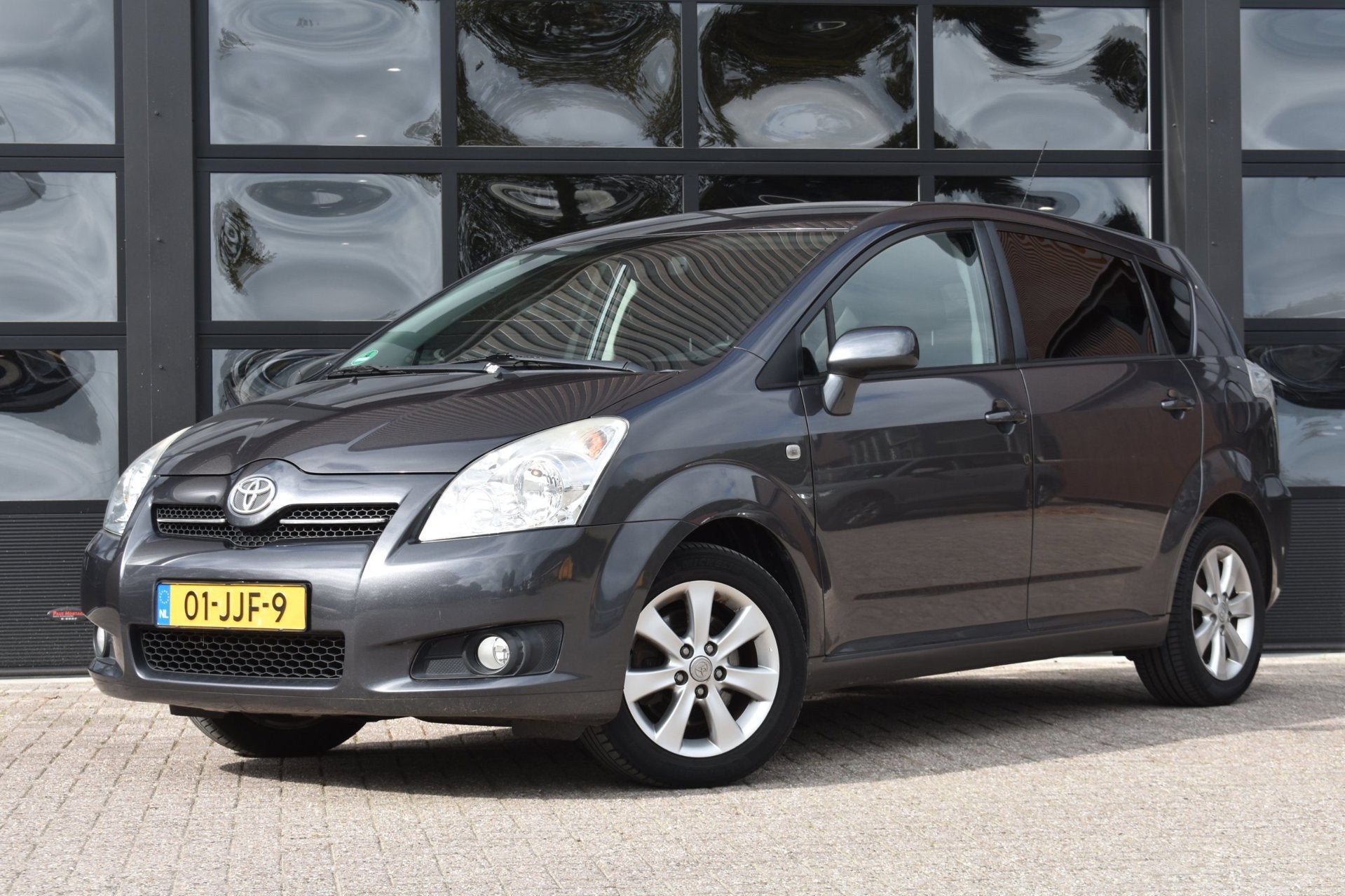 Toyota Verso 1.8 VVT-i Luna 7p. '09 Navi Clima Cruise Inruil, Auto's, Automatische klimaatregeling, Gebruikt, Zwart, 4 cilinders