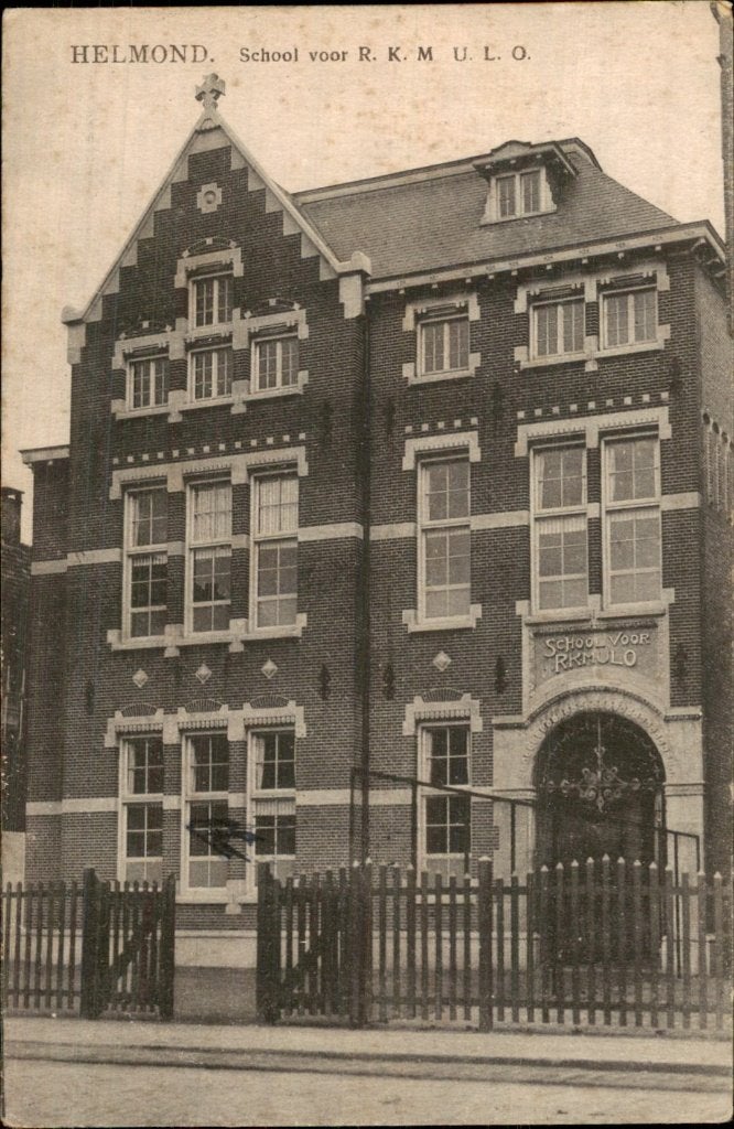 Helmond - School R.K. MULO - Gevel, Ophalen of Verzenden, Voor 1920, Gelopen, Noord-Brabant