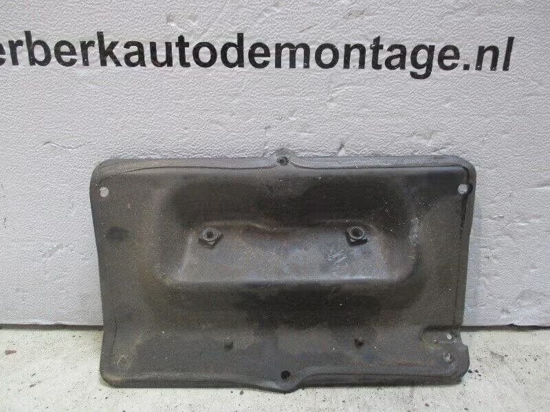 MOTORKAP SLOT slot vestiging Ford Fiesta 2 (01-1983/11-1989), Auto-onderdelen, Gebruikt, Ophalen of Verzenden, Henry-Ford-Straße 1 50735 Köln, DE