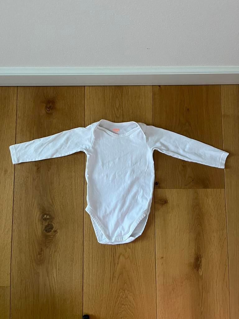 Hema romper unisex, Ophalen of Verzenden, Zo goed als nieuw, Jongetje of Meisje, Nacht- of Onderkleding