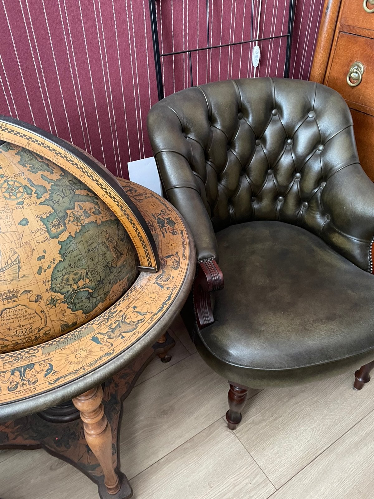 Mooie Gevlamd Groene Chesterfield Fauteuil., Ophalen