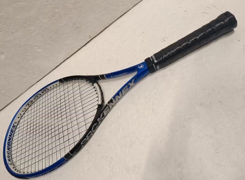 Pro kennex tennisracket micro carbon ace blue gripmaat 4, Overige merken, Gebruikt, L4, Ophalen of Verzenden