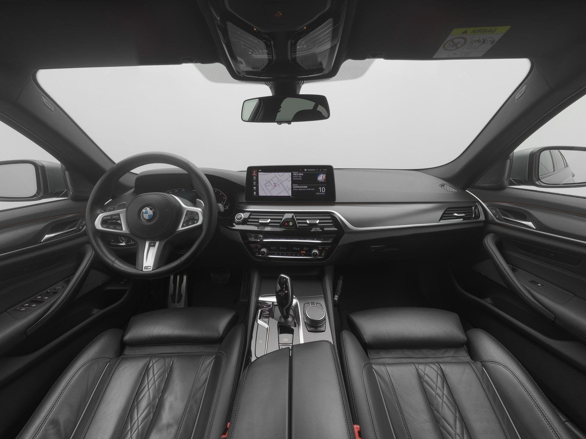 BMW 5-serie 520i Business Edition Plus | M Sportpakket | Har, Auto's, Automaat, 1998 cc, Achterwielaandrijving, Gebruikt