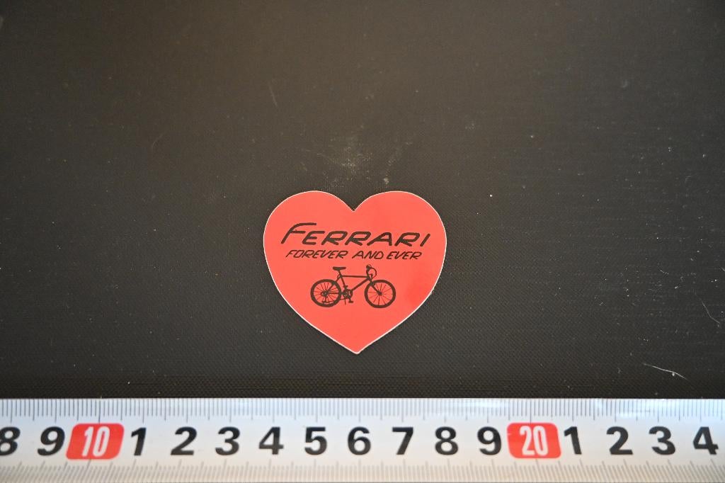 sticker FERRARI forever  and ever   Fiets, Ophalen, Zo goed als nieuw, Sticker