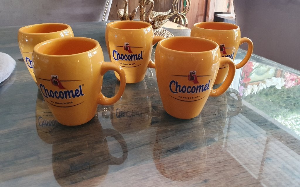 5  chocomel mokken  nieuw, Nieuw, Overige stijlen, Aardewerk, Mok