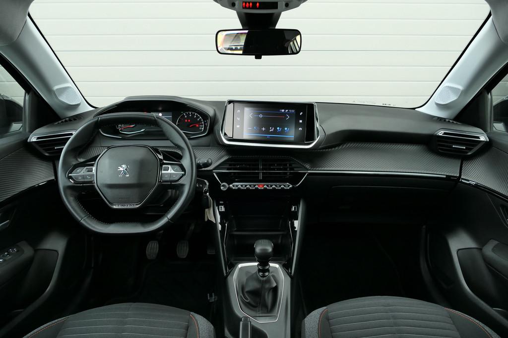 Peugeot 208 1.2 PureTech Active Pack |PDC|Navi|Carplay!, Voorwielaandrijving, Gebruikt, Met garantie (alle), Origineel Nederlands
