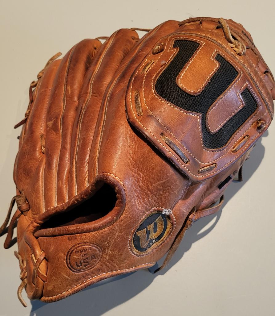 Honkbal handschoen  Wilson Professional A2004       made USA, Sport en Fitness, Honkbal en Softbal, Ophalen of Verzenden, Gebruikt
