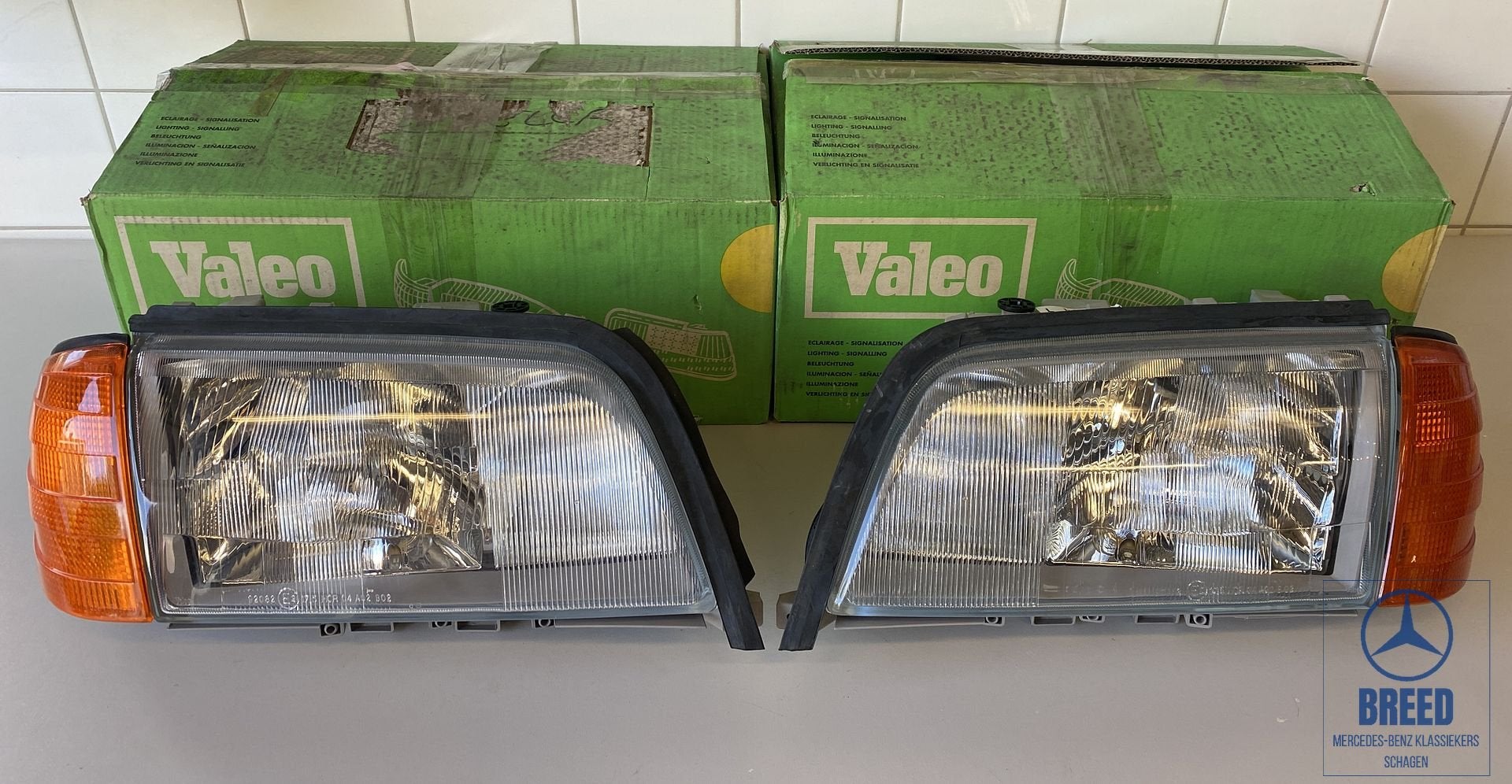 NOS koplamp L+R Valeo voor Mercedes-Benz W202, -, Nieuw, Ophalen of Verzenden, -