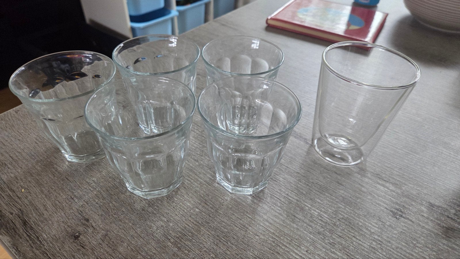 Diverse glazen en mokken - alles in 1 keer of apart, Ophalen, Meerkleurig, Glas, Overige typen