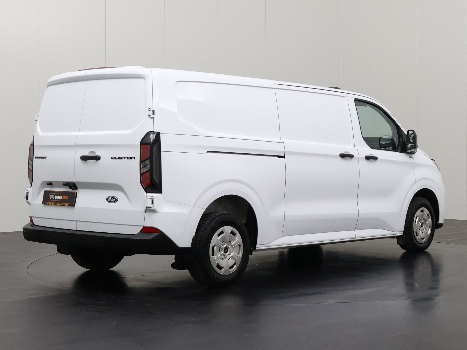Ford Transit Custom 2.0TDCi 136PK Lang Business digital | Le, Auto's, 136 pk, Gebruikt, 2800 kg, Wit