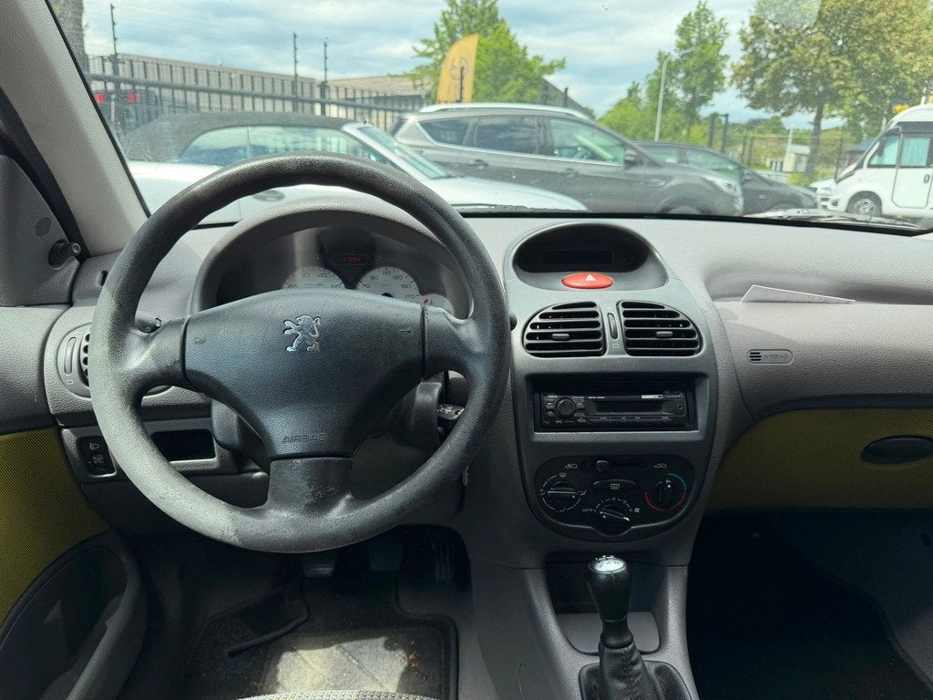 Peugeot 206 1.1 X-line 60PK ElektrRamen,Isofix,Lmv,Radio/Cd-, Auto's, Peugeot, Voorwielaandrijving, Gebruikt, 31 €/maand, 4 cilinders