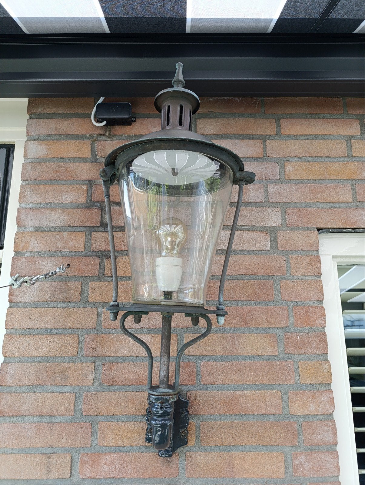 Oude grote vintage hangende buitenlamp, Tuin en Terras, Ophalen, Overige materialen, Gebruikt, Wandlamp
