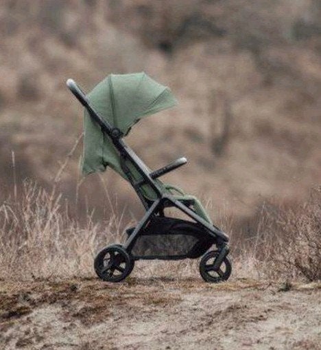 Compacte Groene Kinderwagen - Ideaal voor Reizen & Vliegtuig, Kinderen en Baby's, Kinderwagens en Combinaties, Ophalen, Overige merken