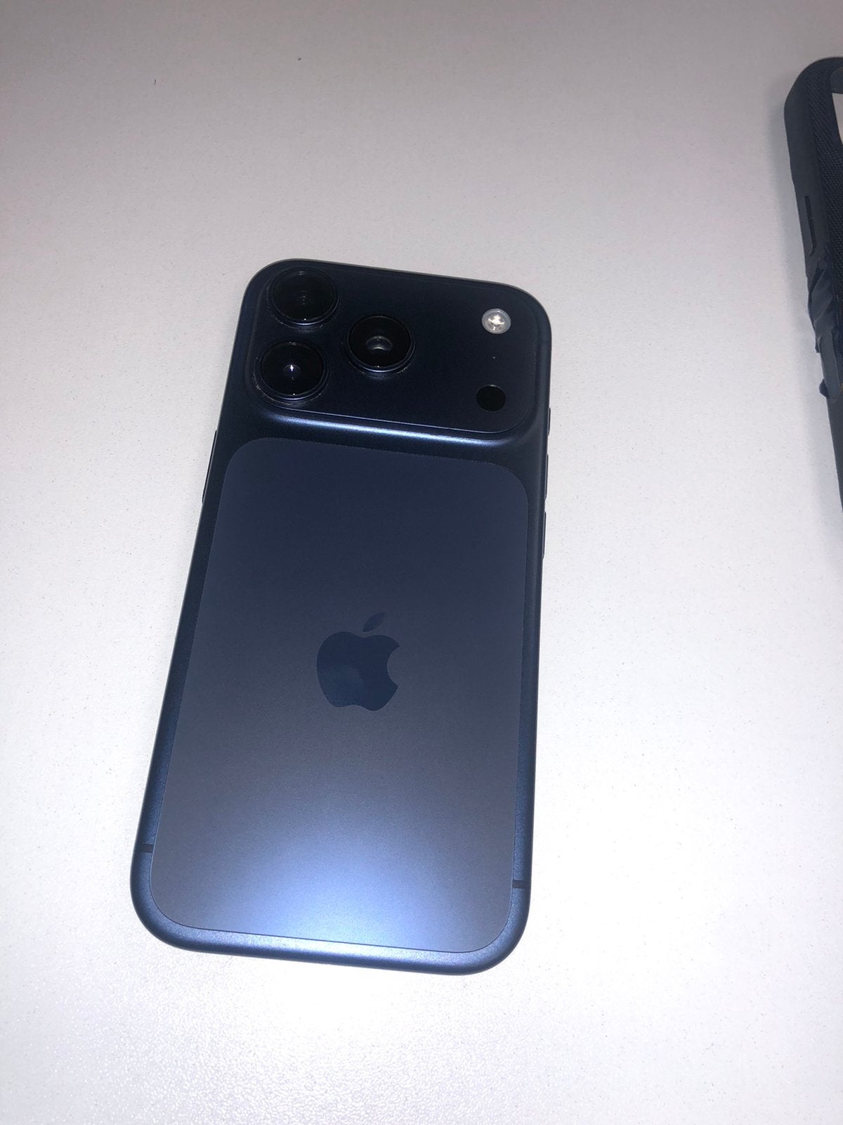 Iphone 17 pro, Zo goed als nieuw, 98 %, Ophalen, 256 GB