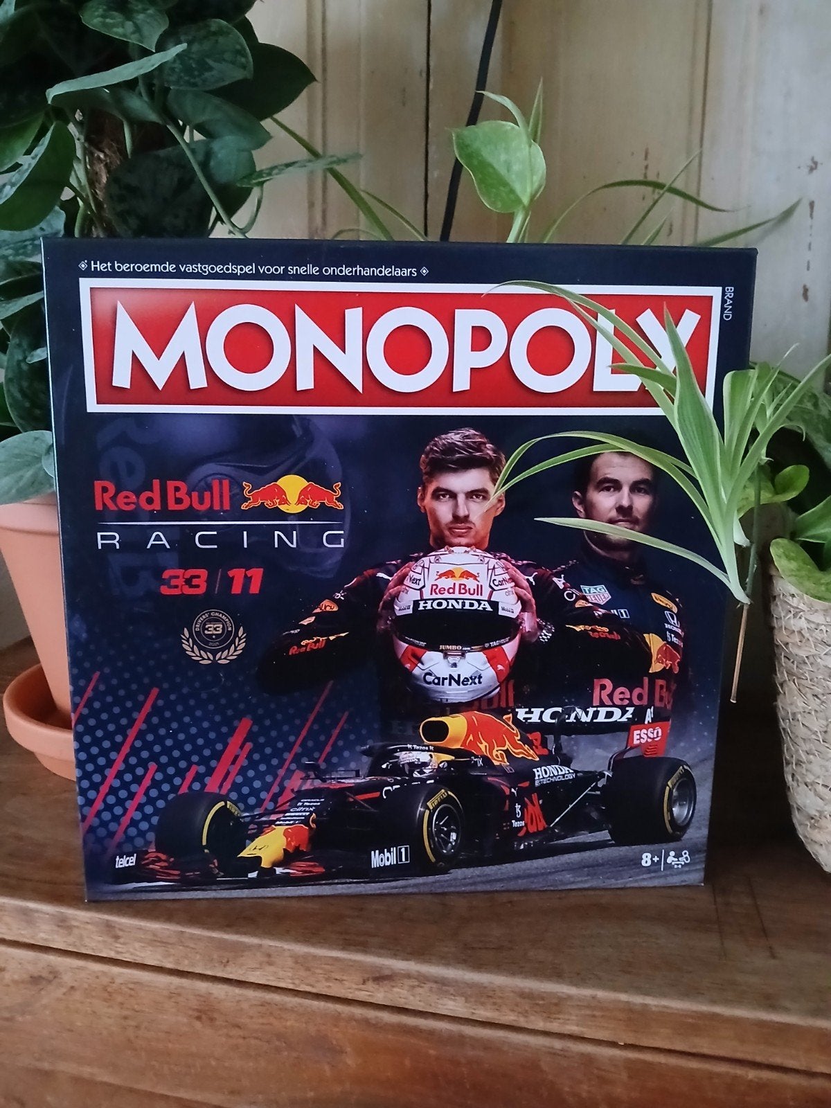Monopoly Red Bull *Nieuw*, Vijf spelers of meer, Ophalen of Verzenden, Nieuw, Hasbro