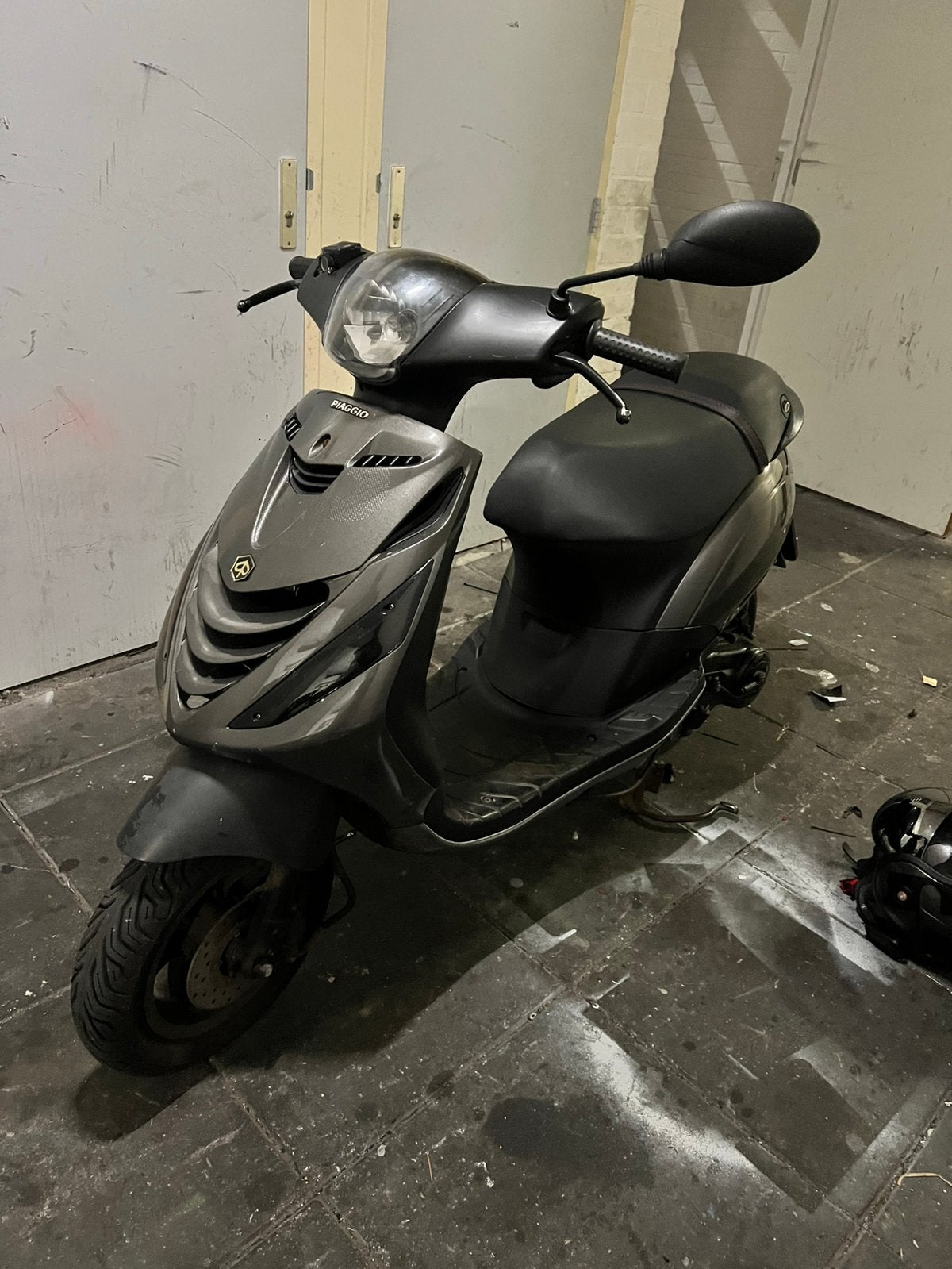Piaggio zip 4t 2016 - Teruil, Ophalen, Zip, Zo goed als nieuw, Benzine