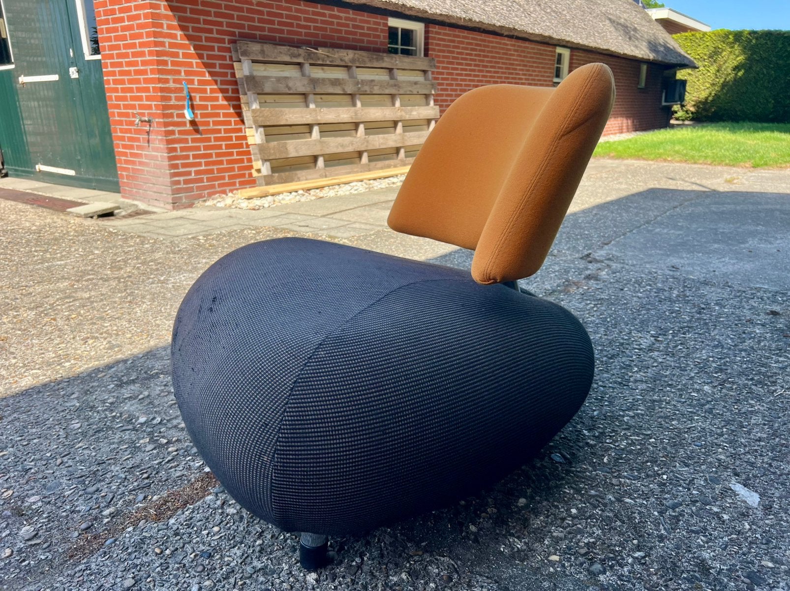 Leolux Fauteuil Palone, Ophalen, Zo goed als nieuw, Rond, 75 tot 100 cm