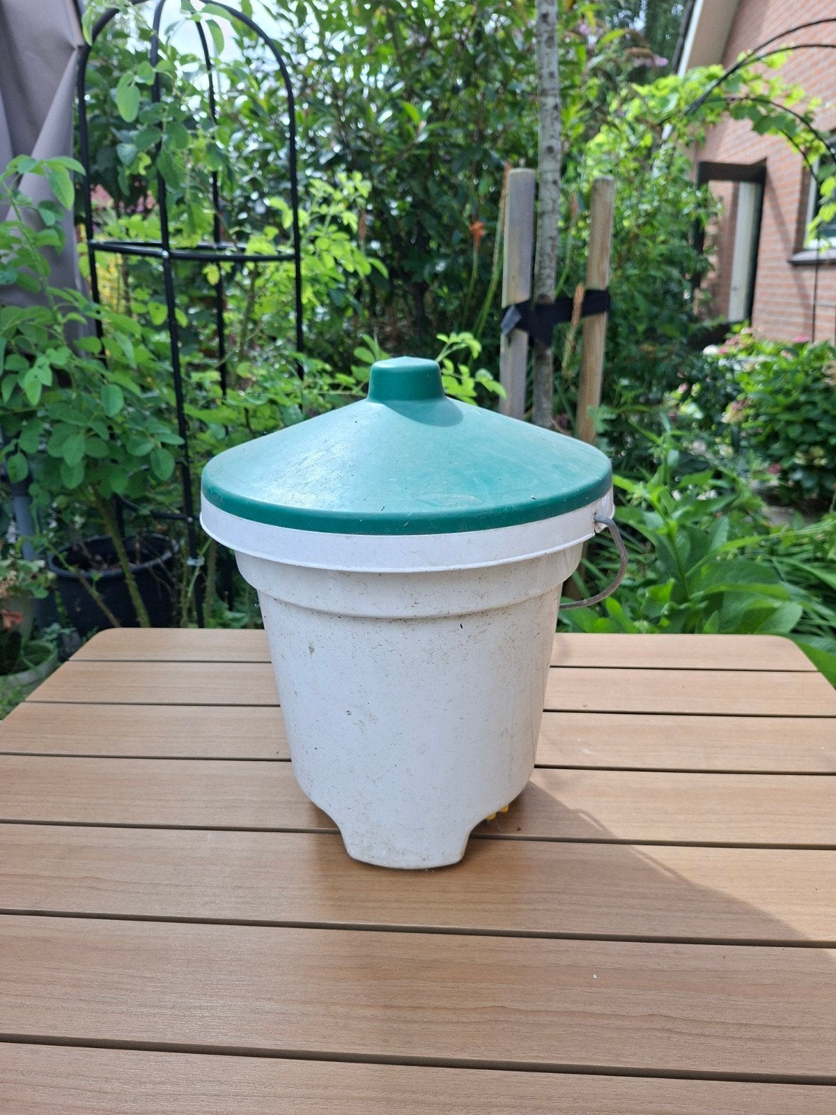 Drinkbak met nippels, Dieren en Toebehoren, Ophalen of Verzenden, Drinken en Voederen