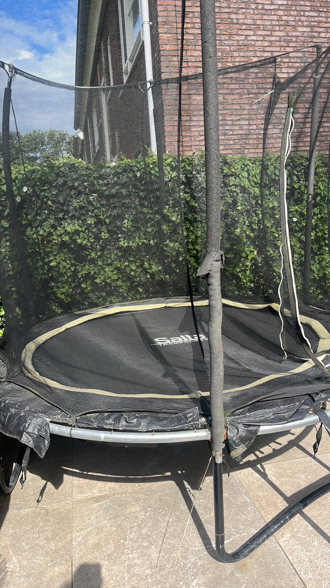 Trampoline Salta gratis, Ophalen, Zo goed als nieuw