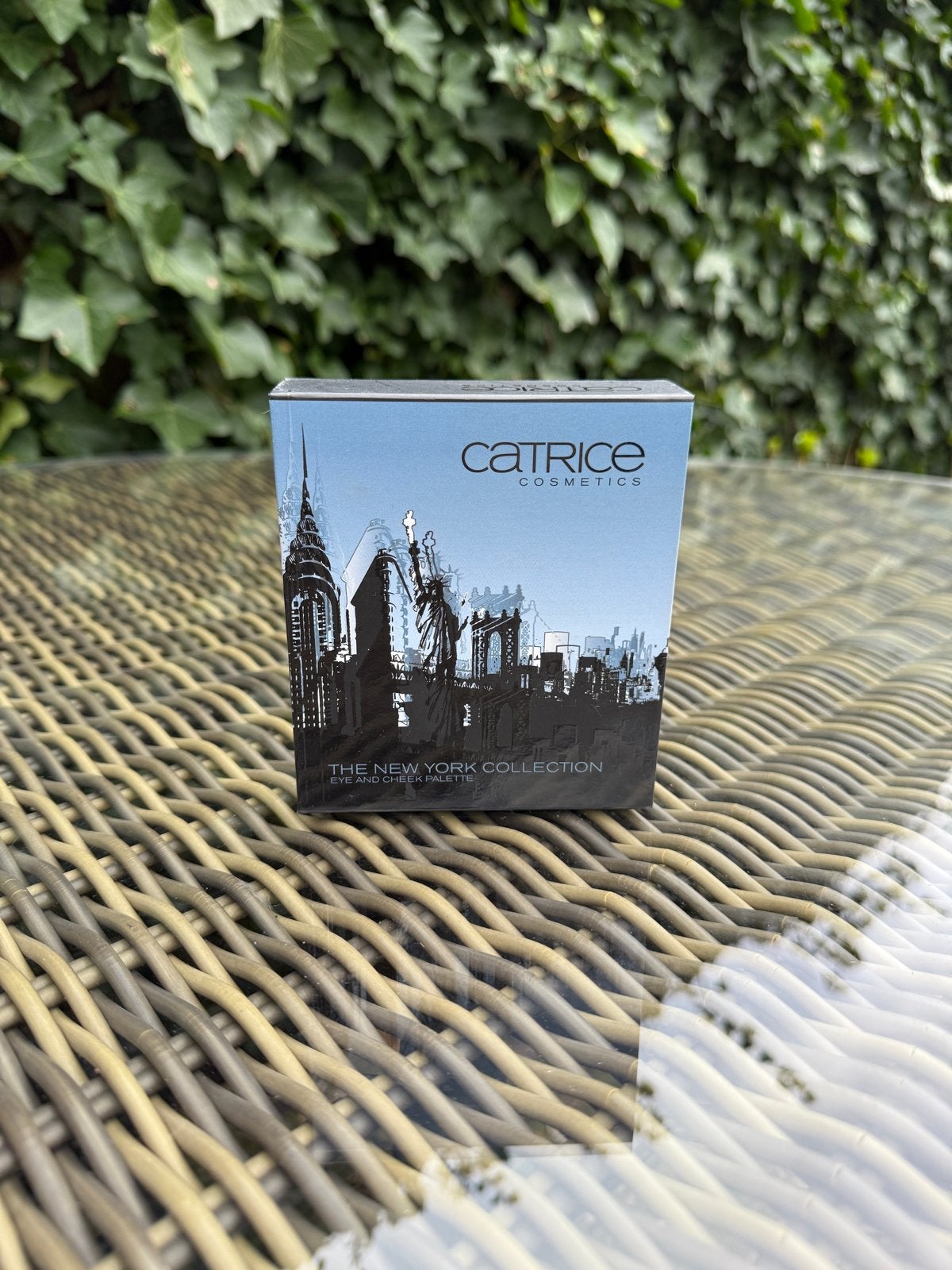 Catrice The New York Collection Oog- en Wangpalette, Gebruikt, Ophalen of Verzenden, Make-up, Overige kleuren