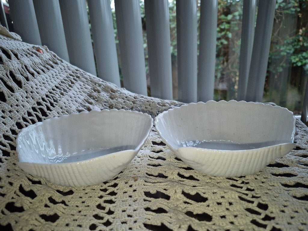 Vintage Schelpvormige schaaltjes, Vintage, Ophalen of Verzenden, Glas, Schaal of Schalen