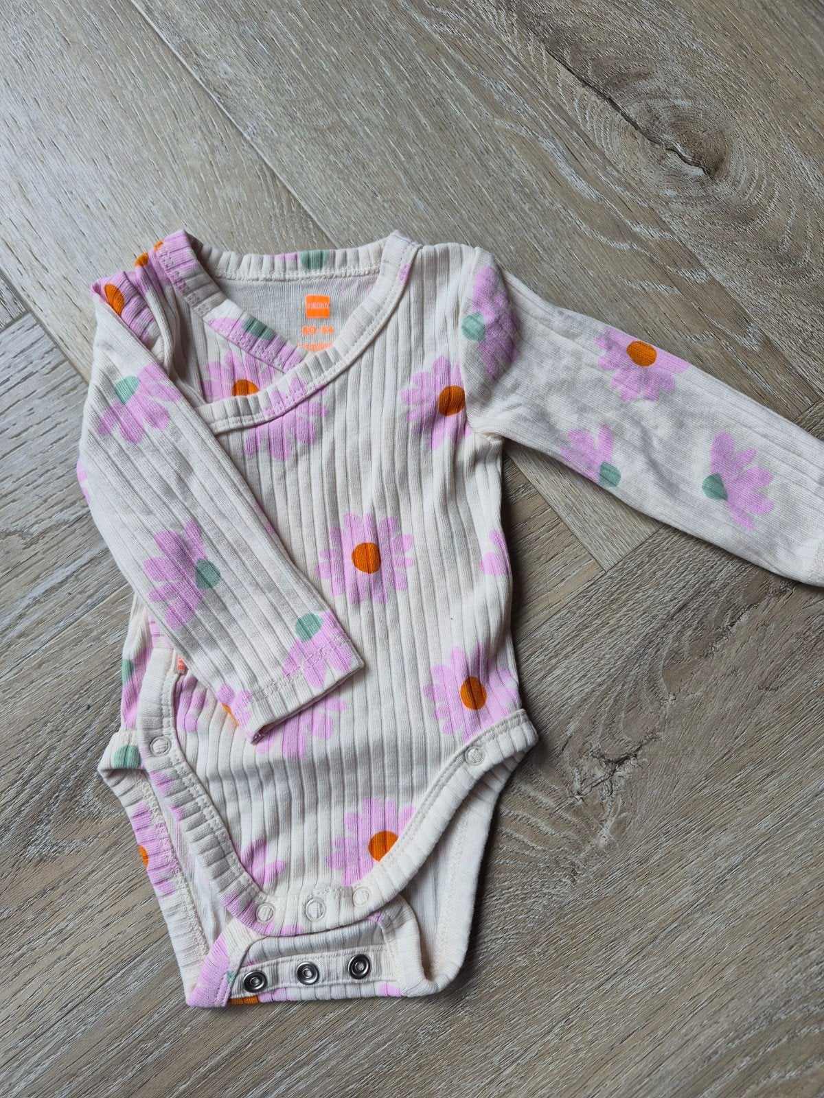 Romper Hema met bloemenprint, maat 50-56, Nacht- of Onderkleding, Meisje, Ophalen of Verzenden, Zo goed als nieuw